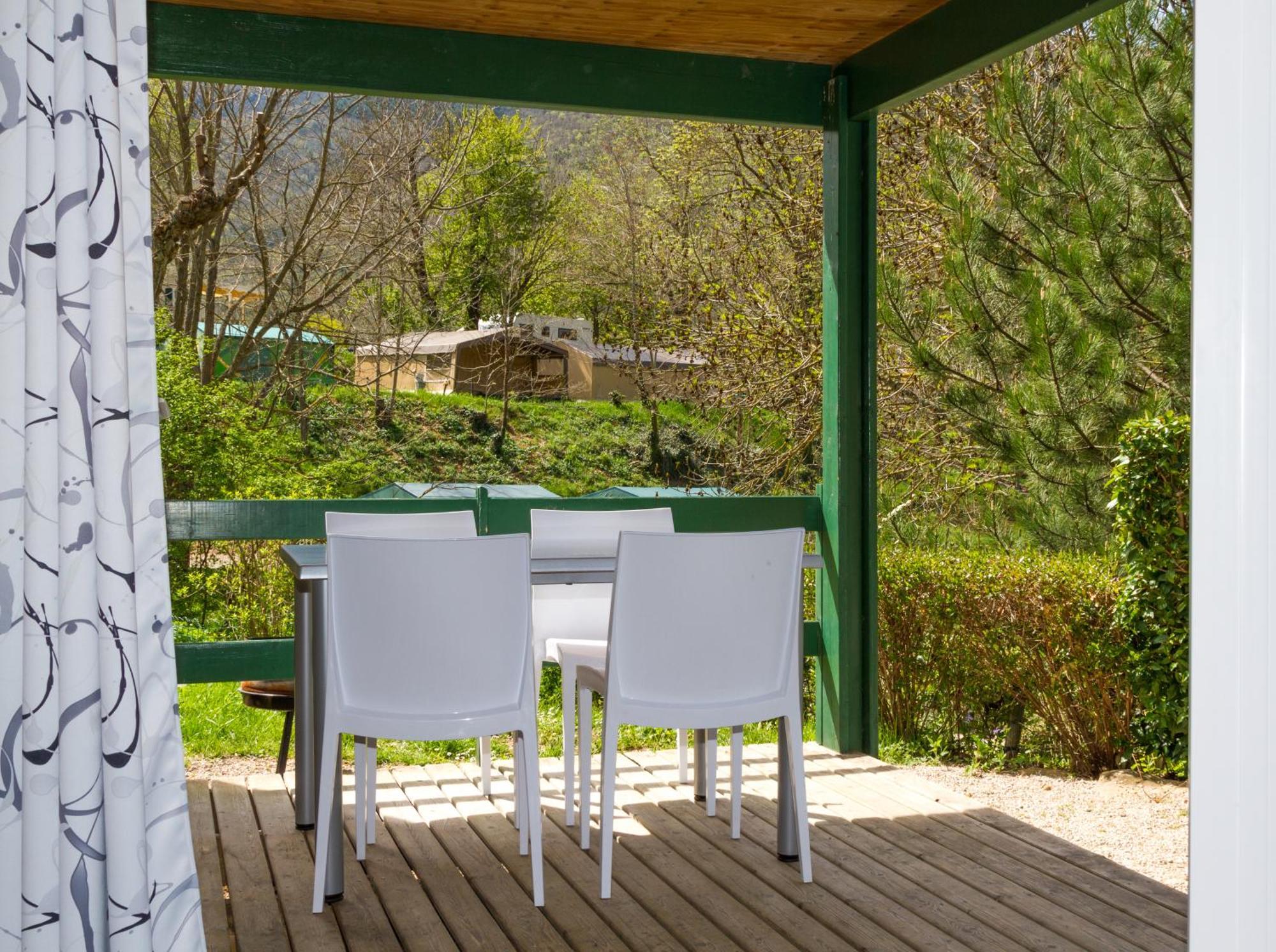 Camping Rcn Val De Cantobre Стая снимка