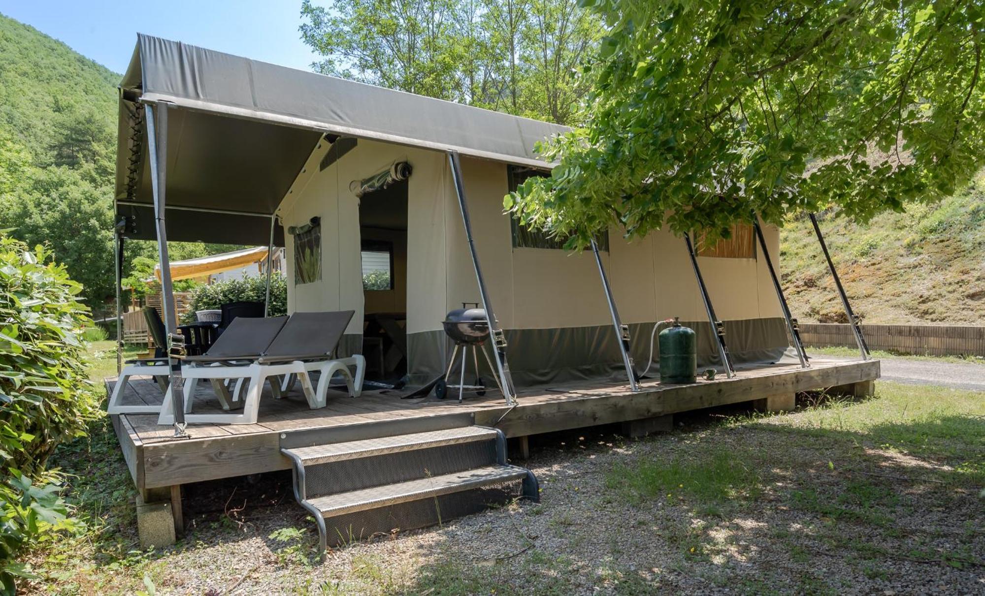Camping Rcn Val De Cantobre Стая снимка