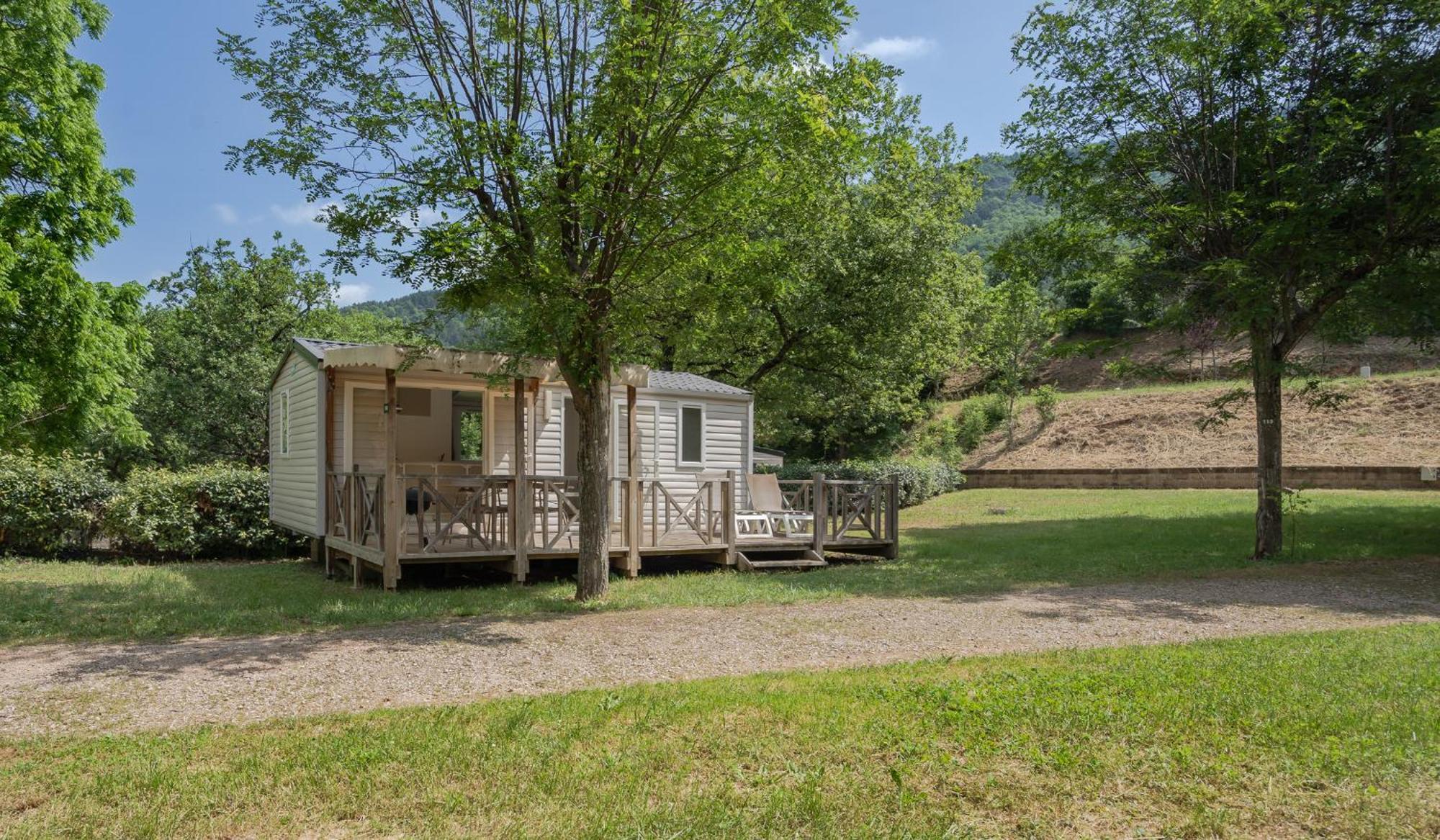 Camping Rcn Val De Cantobre Стая снимка